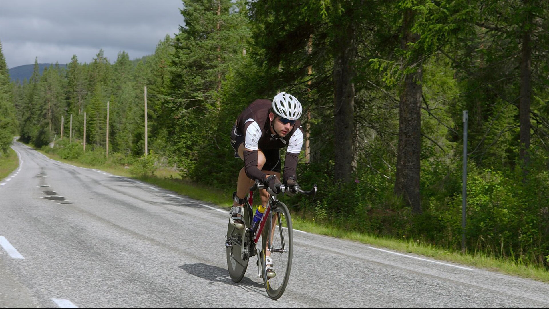 中国足球公益先锋项目在农村广泛推广，助力乡村振兴，足协公益足球